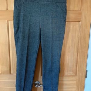 Anne Klein black tweed pant.